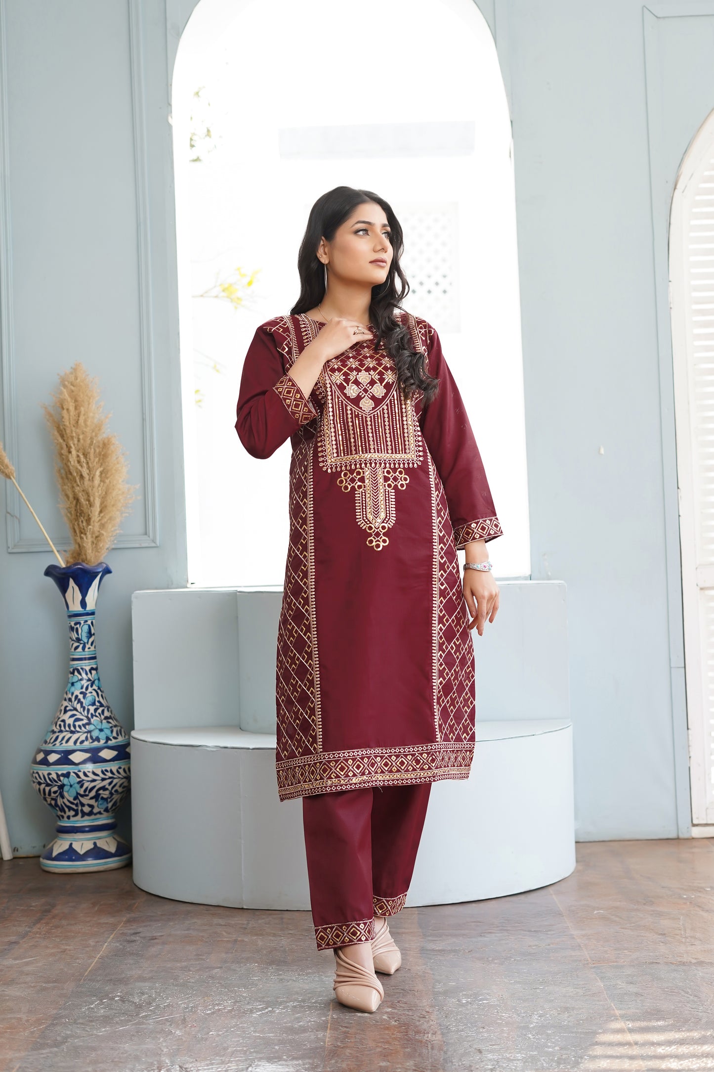 SWERA EMBROIDERED 2PC