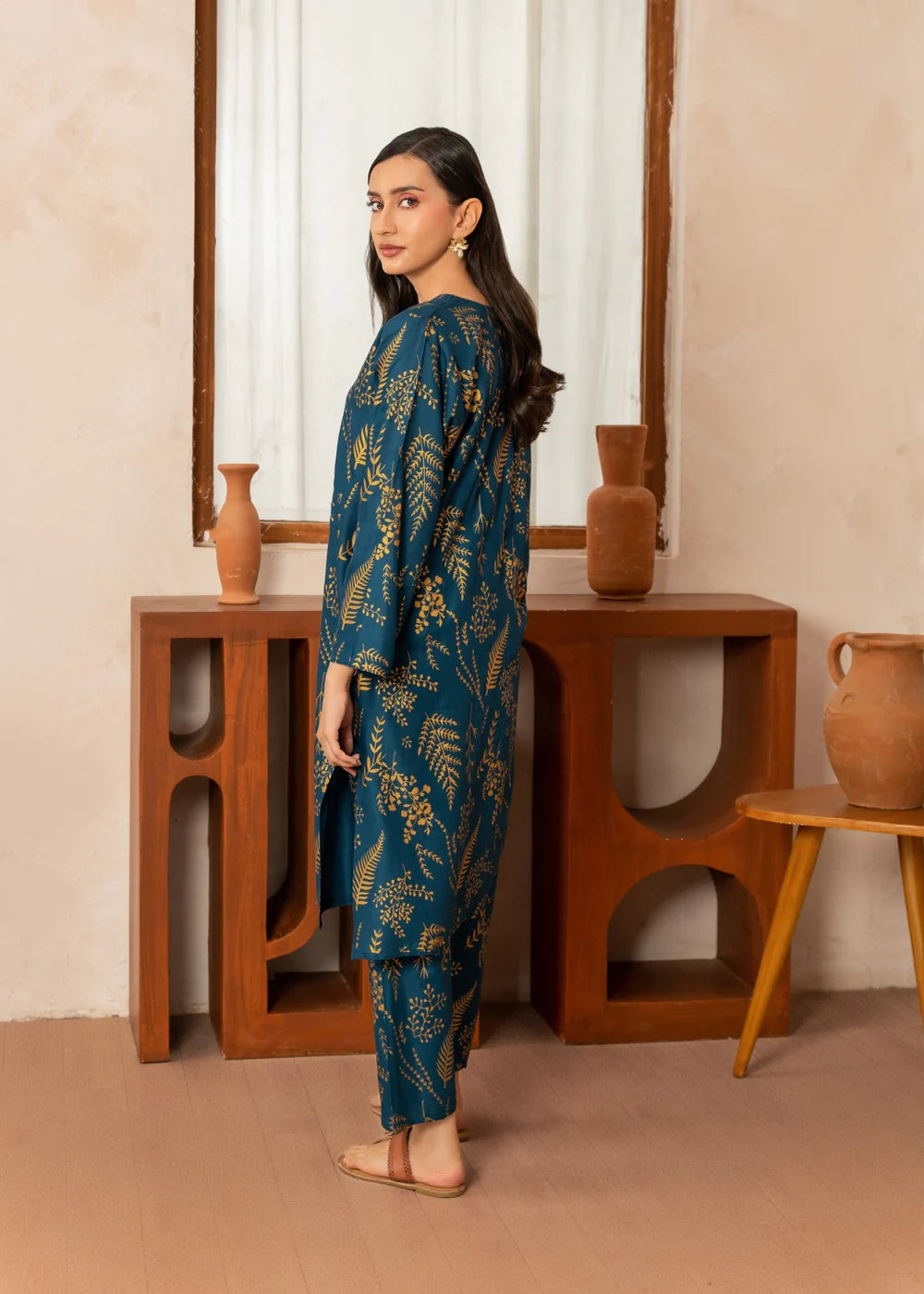 Floral Leaf print  Stitched suit 2pc